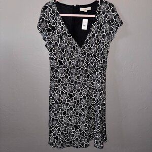 LOFT black and white floral wrap style dress size 12 – new with tags.